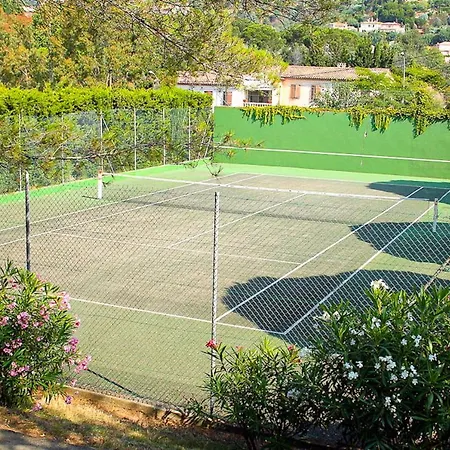 别墅 Beautiful 8 Guests - Pool Access In *